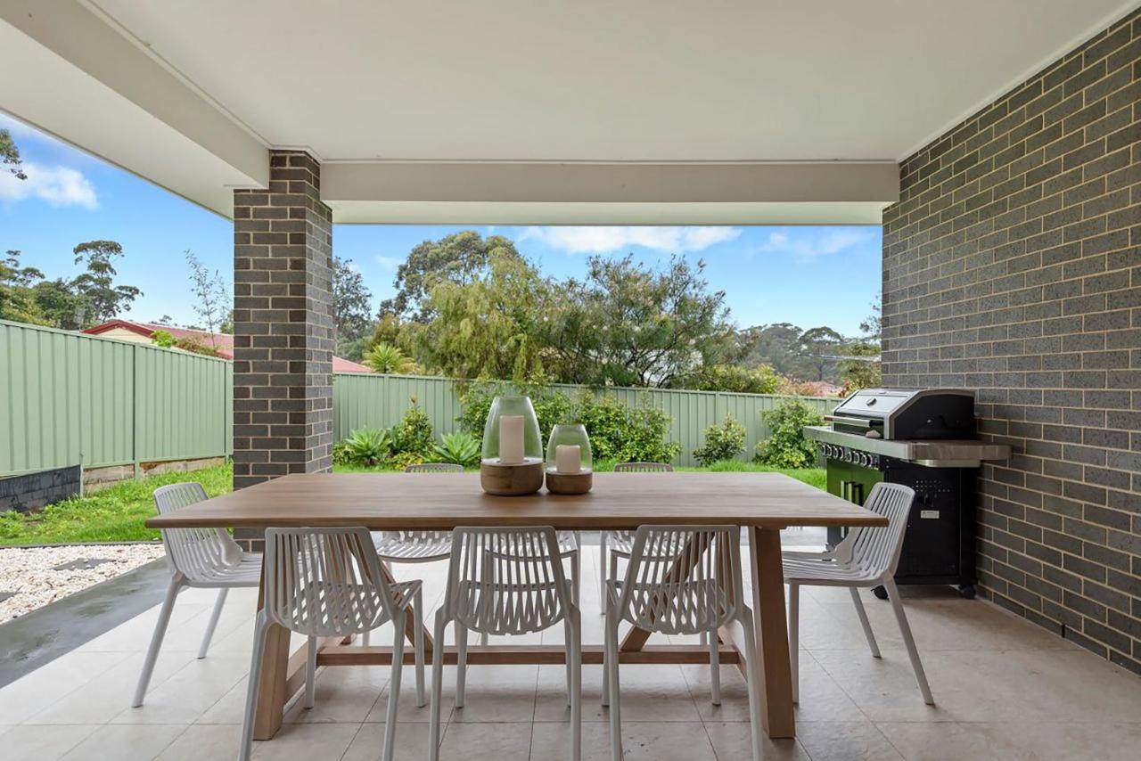 Gone Coastal At Narrawallee Villa Exterior photo